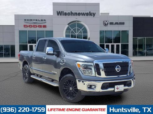 Used 2017 Nissan Titan SL w/ SL Towing Convenience Package AWD/4WD image 1