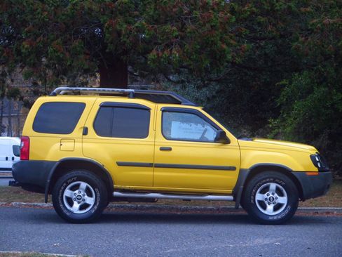 Used 2004 Nissan Xterra XE image 5