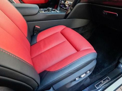 Used 2023 Rolls-Royce Cullinan Black Badge w/ Driver's Package image 87