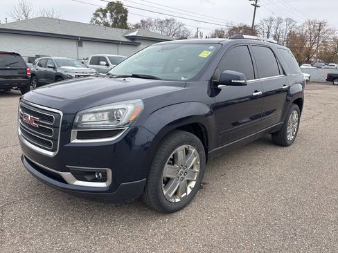 Used 2017 GMC Acadia Limited SLT image 1