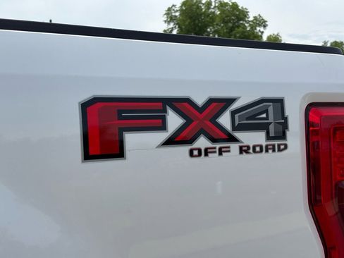 Used 2019 Ford F350 King Ranch w/ King Ranch Ultimate Package AWD/4WD image 13