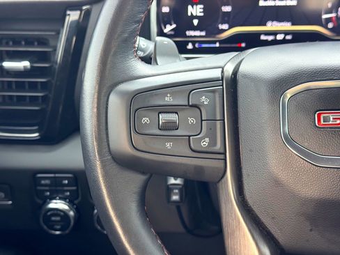 Used 2024 GMC Sierra 1500 AT4X image 30