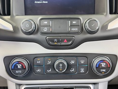 Used 2022 GMC Terrain SLT w/ Infotainment Package II AWD/4WD image 55