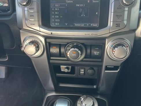 Used 2018 Toyota 4Runner SR5 Premium AWD/4WD image 30