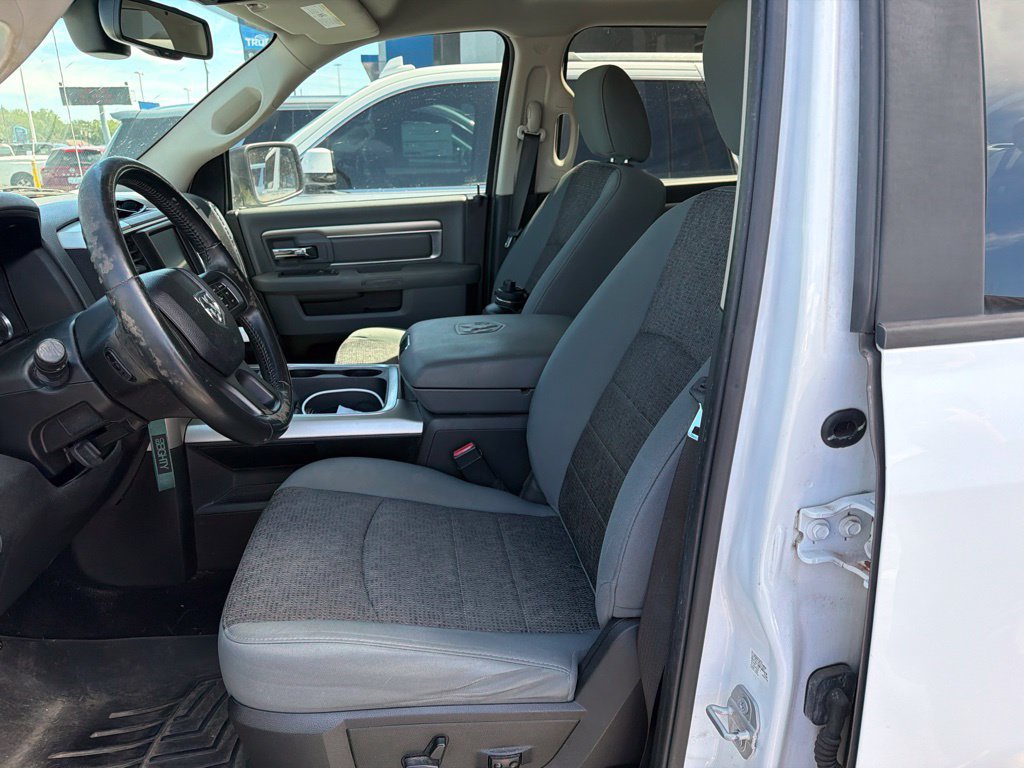 Used 2016 RAM 1500 Lone Star AWD/4WD image 8