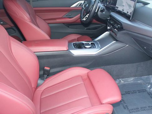 Used 2025 BMW 440i xDrive Convertible AWD/4WD image 24