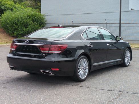 Used 2016 Lexus LS 460 L AWD/4WD image 3