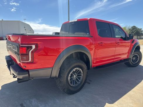 Used 2019 Ford F150 Raptor w/ Equipment Group 802A Luxury image 8