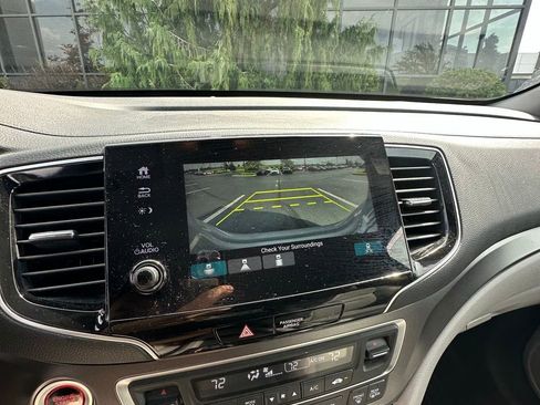 Used 2022 Honda Pilot Special Edition image 18