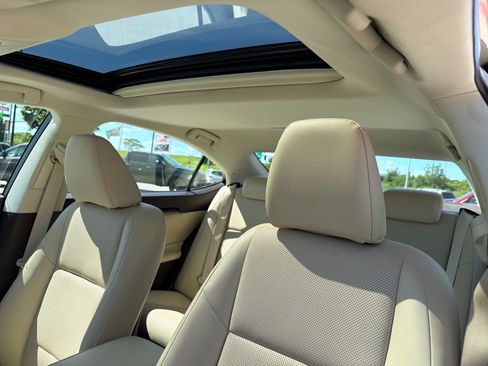 Used 2018 Lexus ES 350 w/ Navigation System Package FWD image 20