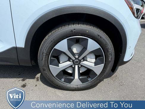 Certified 2026 Volvo XC40 B5 Plus w/ Protection Package Premier AWD/4WD image 10