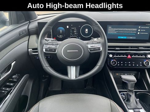 Used 2025 Hyundai Santa Cruz Limited image 19