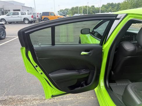 Used 2023 Dodge Charger Scat Pack w/ Daytona Edition Group RWD image 38