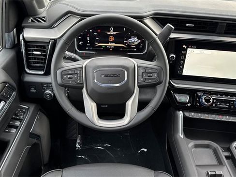 New 2026 GMC Sierra 2500 Denali w/ Denali Reserve Package image 16