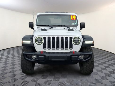 Used 2019 Jeep Wrangler Unlimited Rubicon AWD/4WD image 2