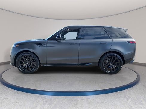 New 2025 Land Rover Range Rover Sport Dynamic SE image 8