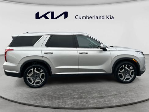 Used 2025 Hyundai Palisade SEL FWD image 6