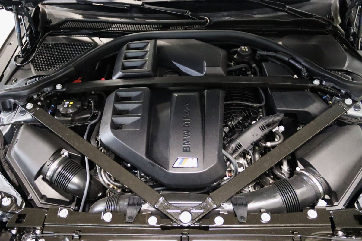 Used 2025 BMW M2 w/ Lighting Package RWD image 16