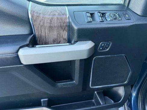 Used 2017 Ford F250 Lariat w/ Chrome Package AWD/4WD image 14