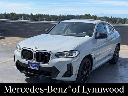 Used 2022 BMW X4 M40i w/ Premium Package AWD/4WD image 1