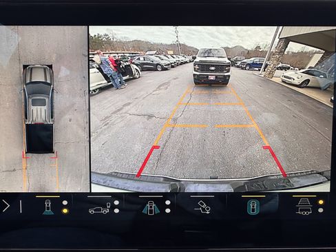 Used 2023 GMC Sierra 1500 Denali AWD/4WD image 25