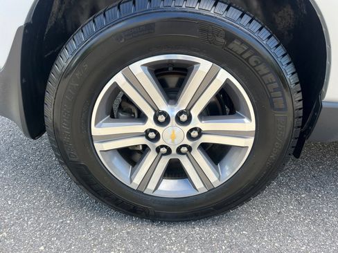 Used 2017 Chevrolet Traverse LT AWD/4WD image 26