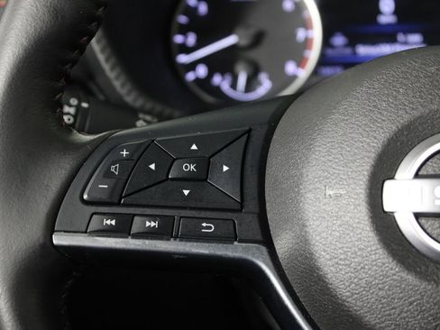 Certified 2024 Nissan Sentra SR FWD image 27
