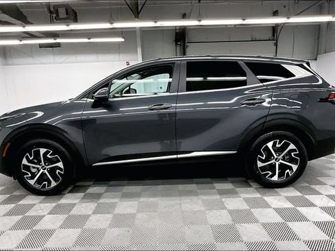 Used 2024 Kia Sportage EX FWD image 14