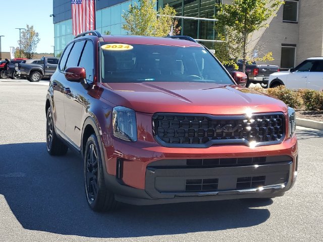 Certified 2024 Kia Telluride EX X-Line AWD/4WD image 3