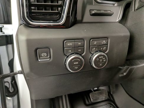 New 2026 GMC Sierra 3500 Denali Ultimate image 20