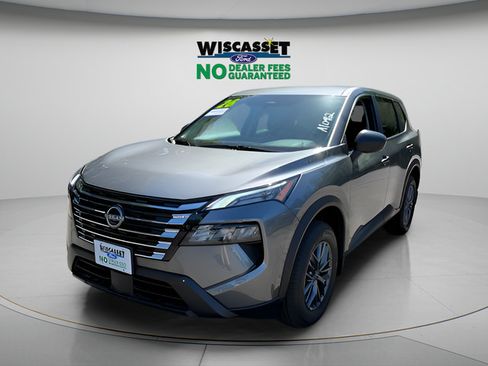 Used 2026 Nissan Rogue S AWD/4WD image 17