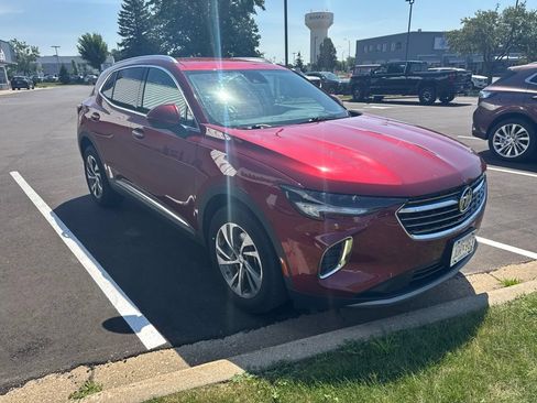 Used 2022 Buick Envision Essence w/ Safety Package FWD image 2