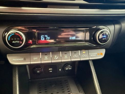 Used 2022 Hyundai Kona SEL w/ Convenience Package image 28