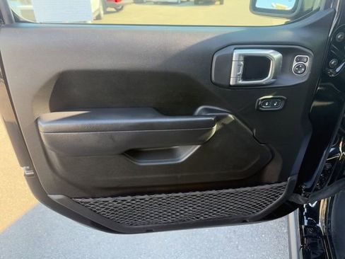 Certified 2022 Jeep Wrangler Unlimited Sport image 12