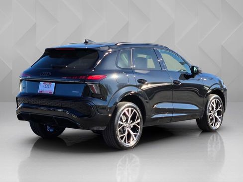 New 2026 Audi Q3 quattro 2.0T AWD/4WD image 6