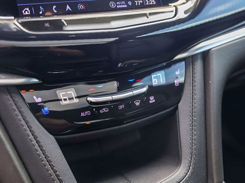 Certified 2024 Cadillac XT6 Sport w/ Technology Package AWD/4WD image 19