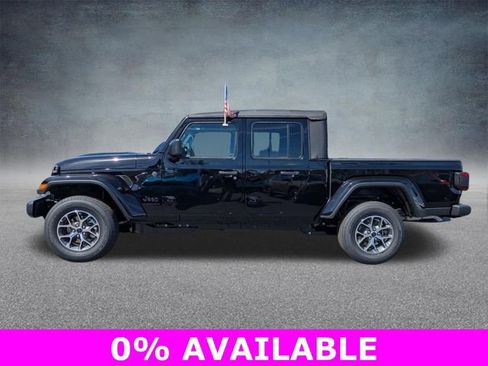New 2026 Jeep Gladiator Sport AWD/4WD image 7
