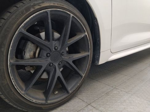 Used 2021 Toyota Corolla LE FWD image 31