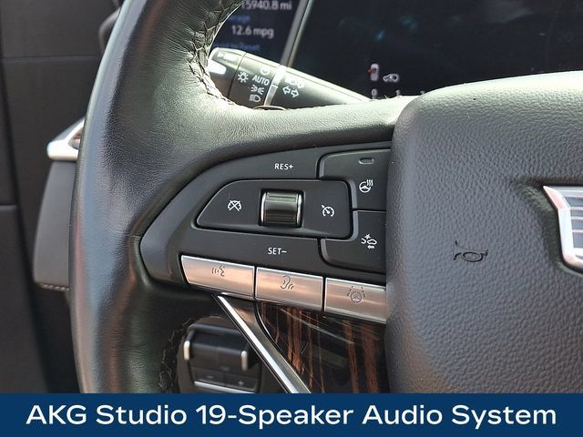 Used 2024 Cadillac Escalade Premium Luxury w/ Performance Package AWD/4WD image 7