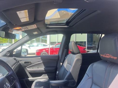Used 2023 Honda Passport TrailSport image 16