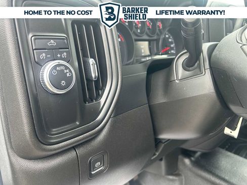 Used 2022 GMC Sierra 2500 Pro w/ Fleet Convenience Package image 16