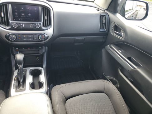 Used 2022 Chevrolet Colorado LT w/ Fleet Safety Package RWD image 25