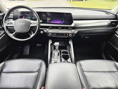 Used 2025 Kia Telluride S FWD image 15