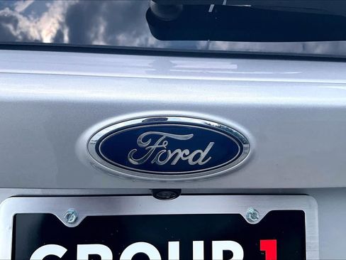 Used 2017 Ford Escape SE AWD/4WD image 30