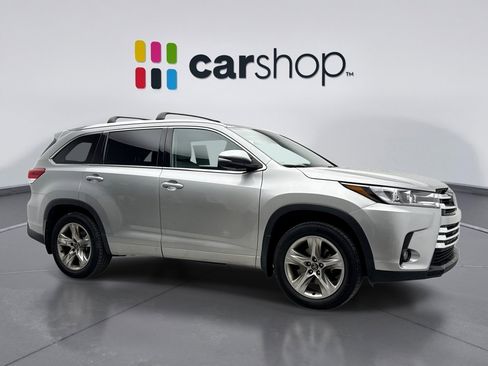 Used 2018 Toyota Highlander Limited image 7