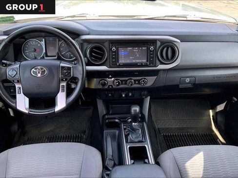 Certified 2019 Toyota Tacoma SR5 image 14