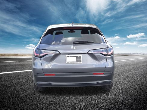 New 2027 Honda HR-V LX image 13