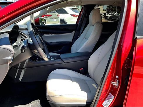 Used 2025 MAZDA MAZDA3 s FWD image 18