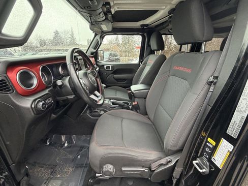 Used 2021 Jeep Wrangler Unlimited Rubicon AWD/4WD image 10