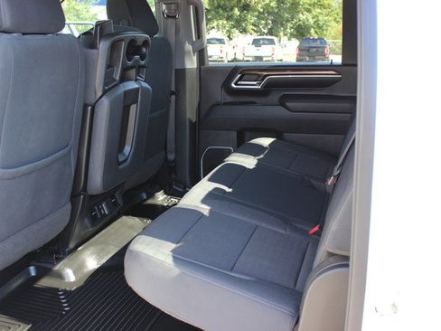 Used 2024 Chevrolet Silverado 2500 LT w/ Convenience Package AWD/4WD image 7